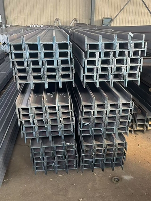 AISI/JIS/ASTM/DIN/BS 標準の鋼筋構造建築のための耐久性のあるガルバनाइズされた鋼筋支柱壁