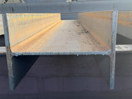 頑丈な構造的サポートのための大型H鋼 特殊な負荷容量